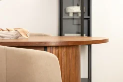 Venture Home Spisegrupper-Bianca Matgruppe 200 cm Oval med 4 Berit stoler Beige,Svart