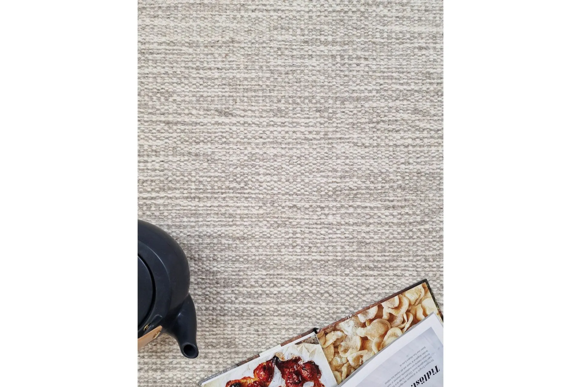 KM Home Moderne Tepper-Birka Ullteppe Rund 300 cm Lin