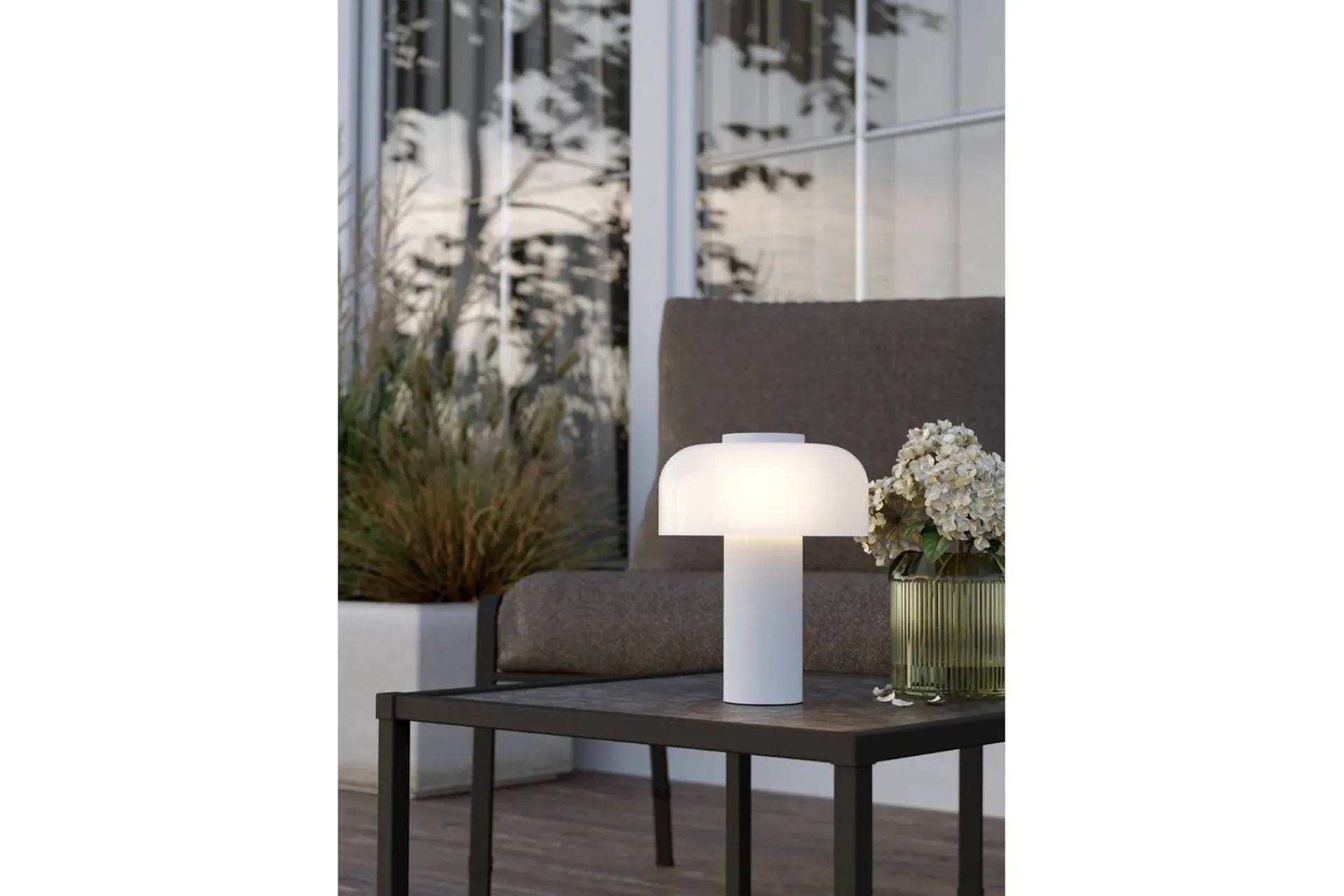 Eglo Nattbordslampe-Bordlampe Ponente med Touch /Satineret Hvit