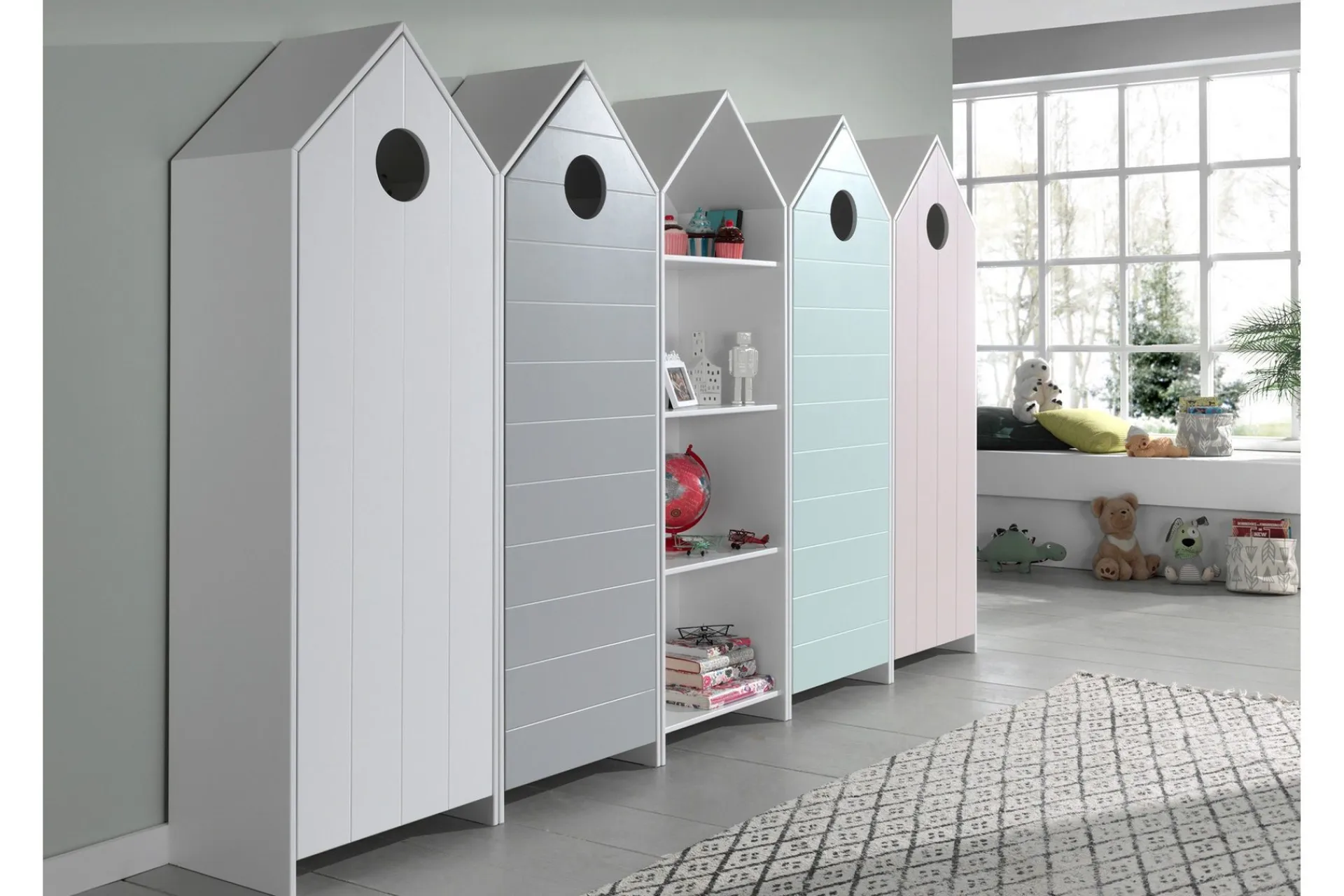 Bustorp Garderobe 5-pakning