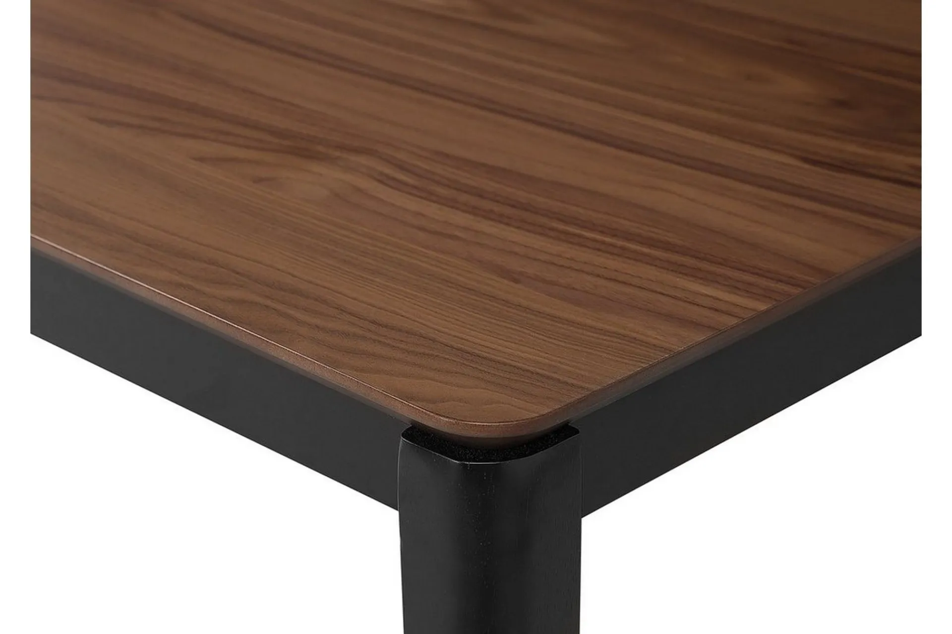 Cedar Spisebord 135 cm