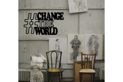 Change Veggdekor
