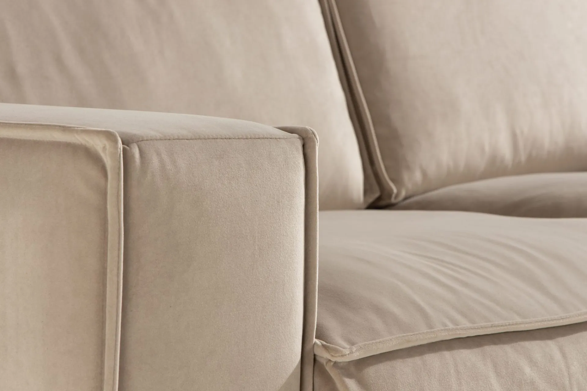 2 Seter Sofa-Cloudia Fløyelssofa 2-seters Beige