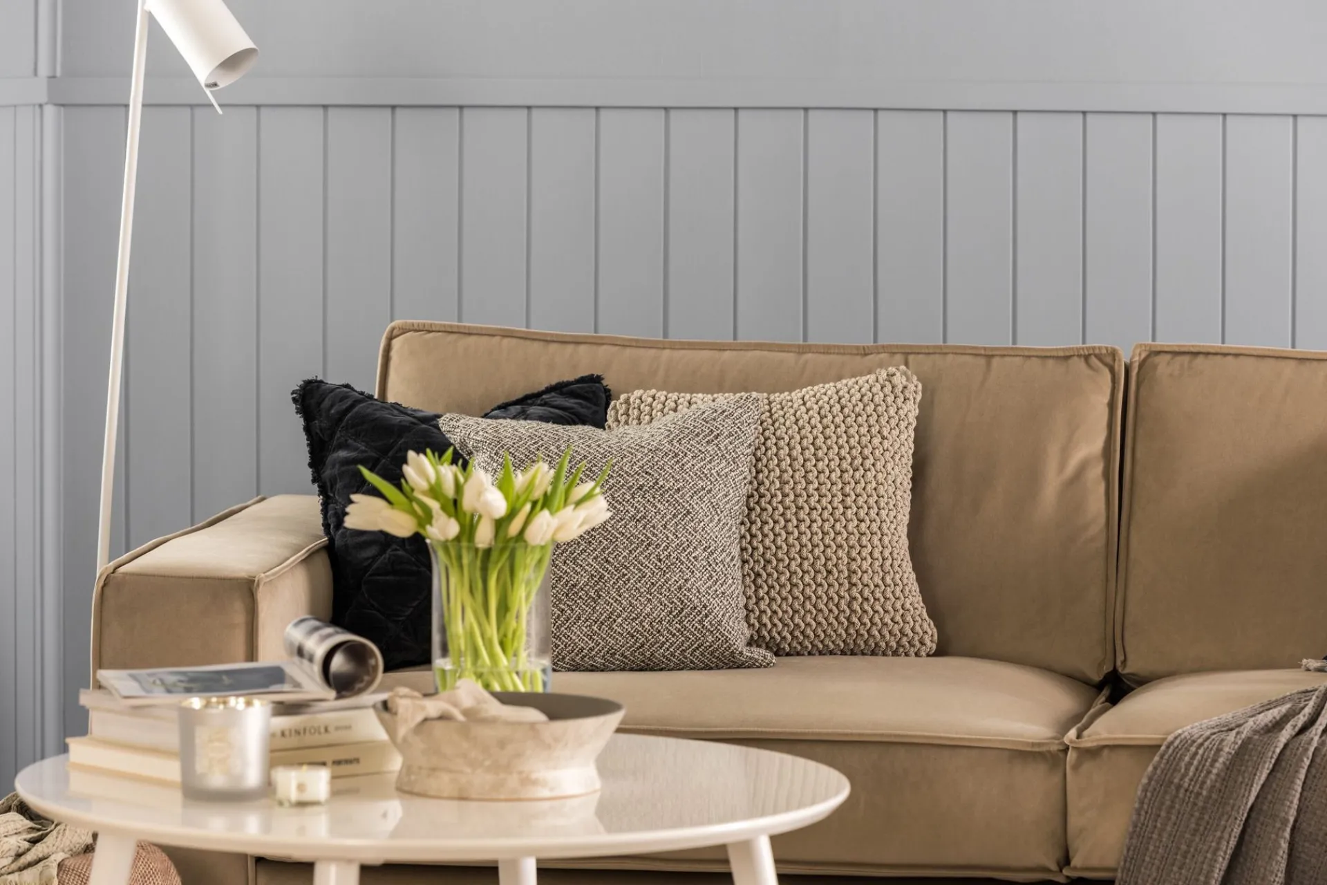 2 Seter Sofa-Cloudia Fløyelssofa 2-seters Beige