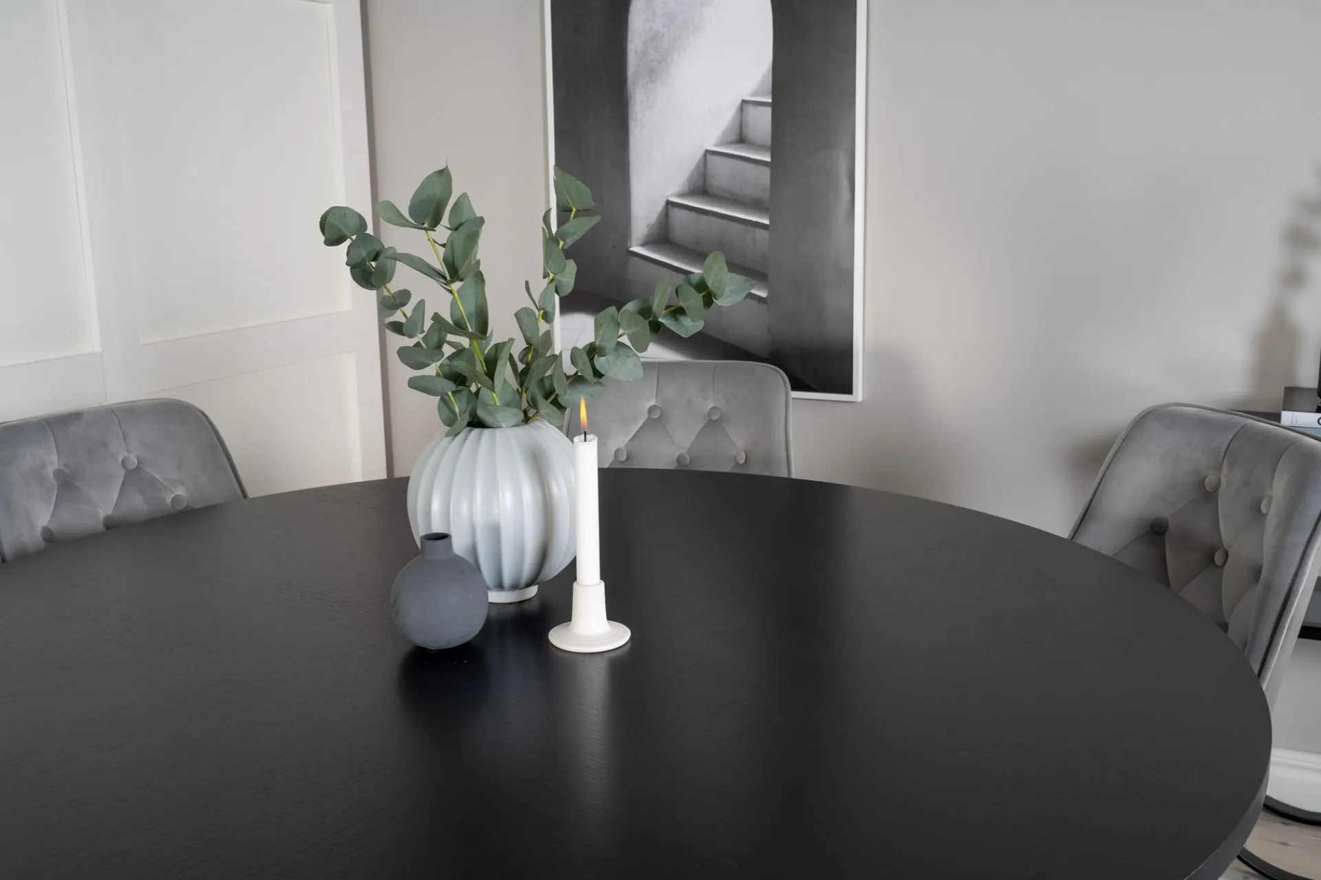 Venture Home Spisegrupper-Copenhagen Spisegruppe 140 cm Rund med 6 Velvet Stoler Svart,Lysegrå