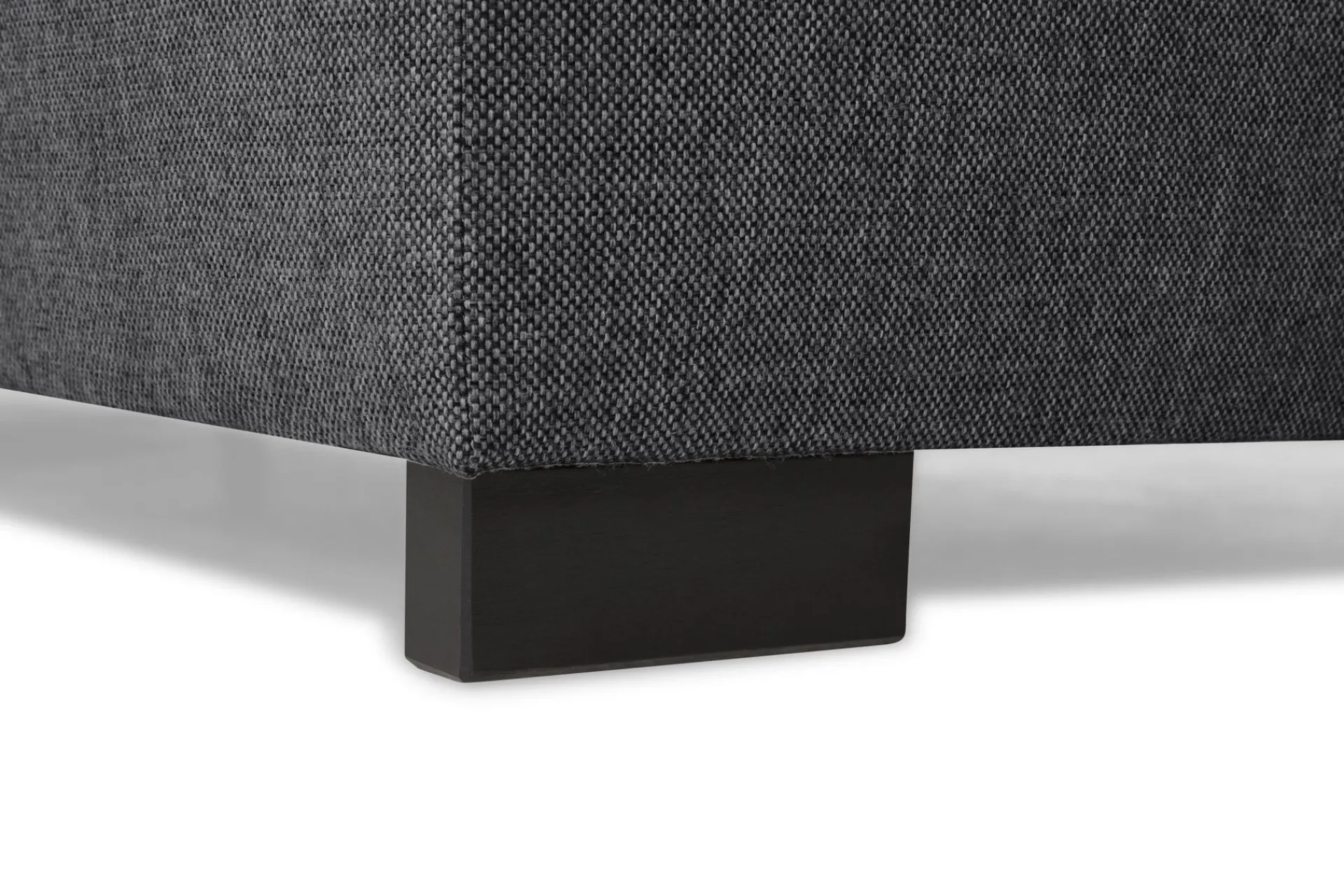 Basic Home Crazy Limited Edition 4-seters Høyrevendt L-formet Sjeselongsofa i Stoff