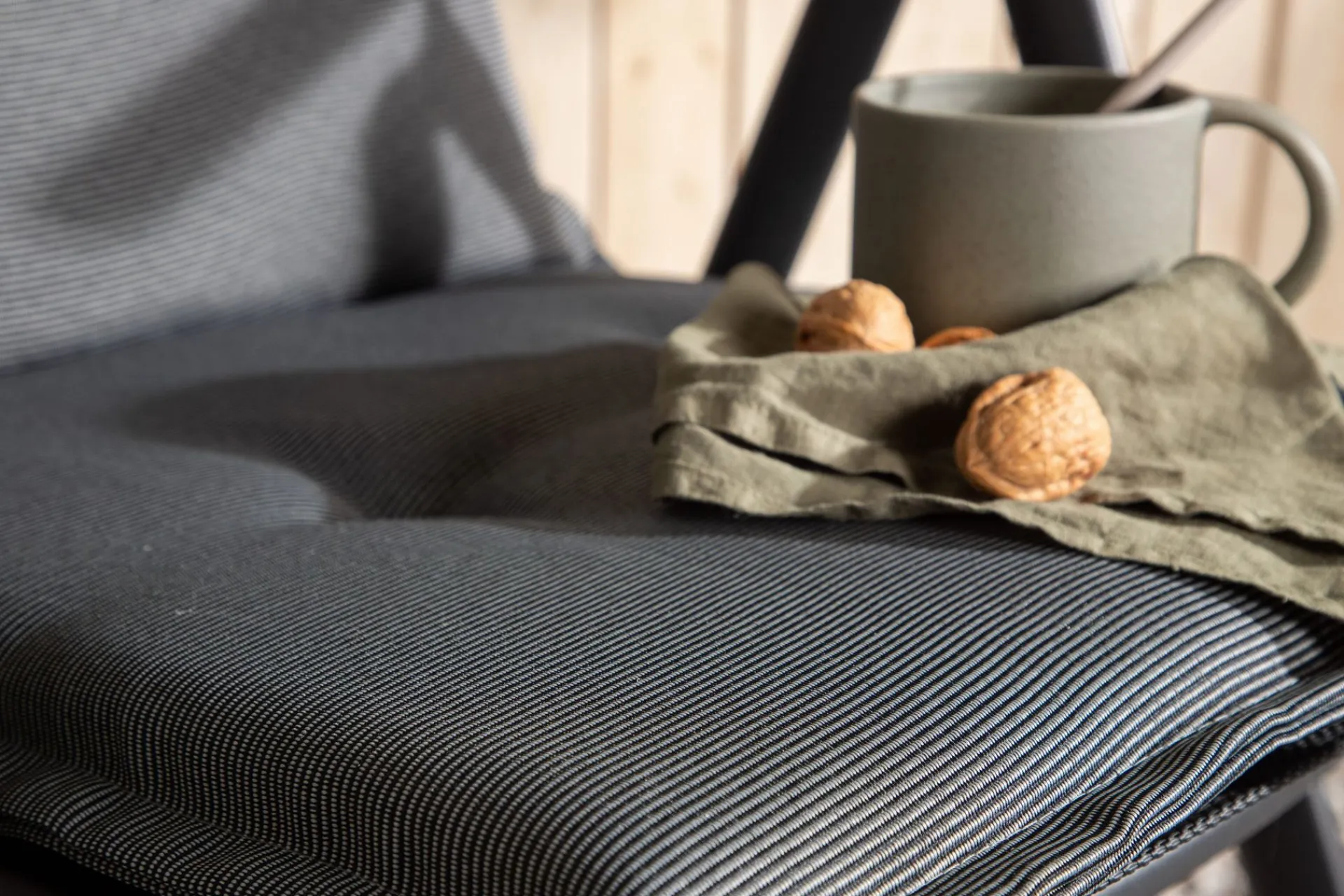 Venture Home Cushion Positionspute