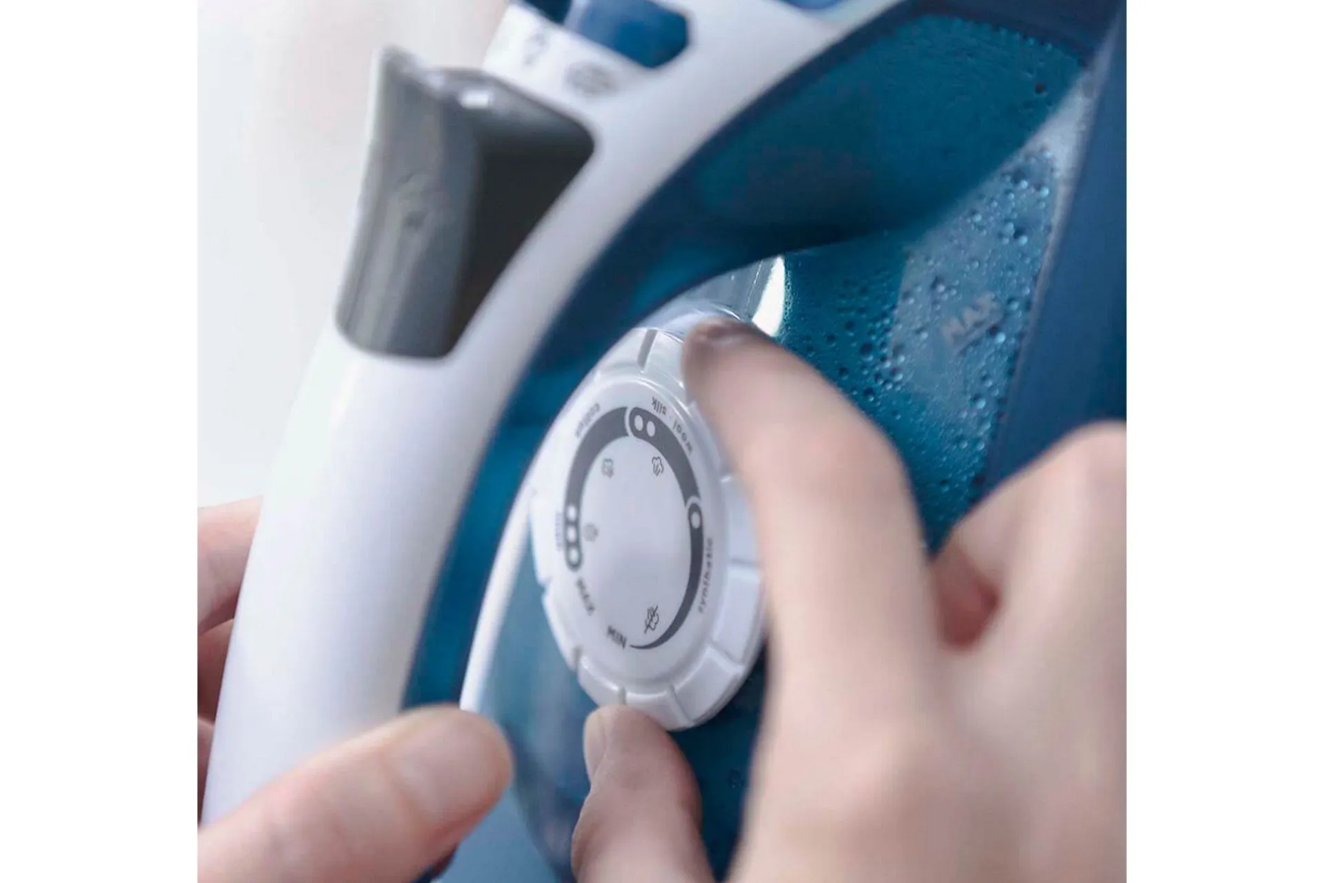 Black+Decker Dampstrykejern 2200W Blå