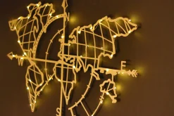 Decorative Metal Wall Accessory 65x95