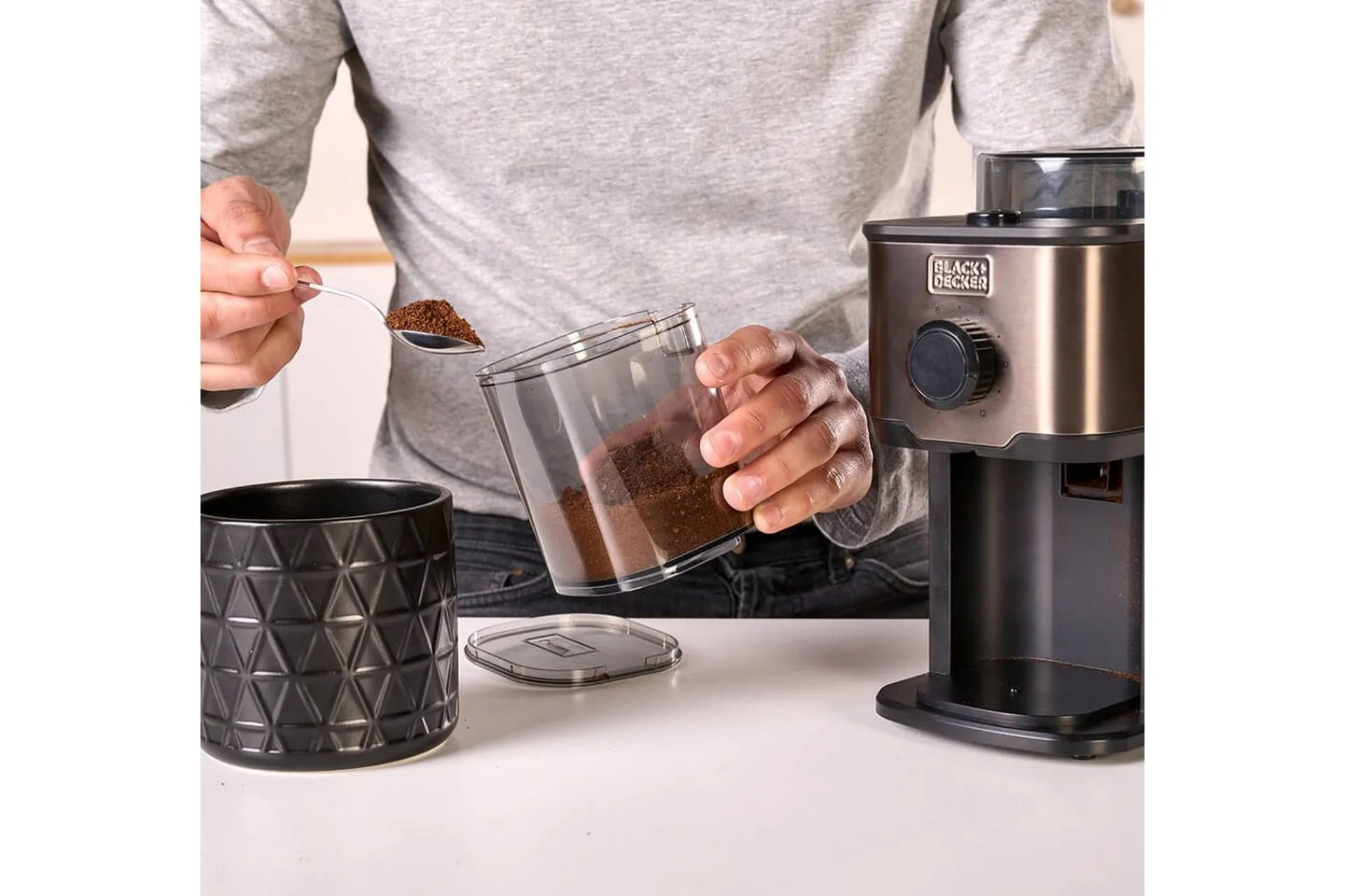 Black+Decker Kaffemaskin & Kaffetilbehør|Kjøkkenutstyr-Elektrisk Kaffekvern 150W Grey