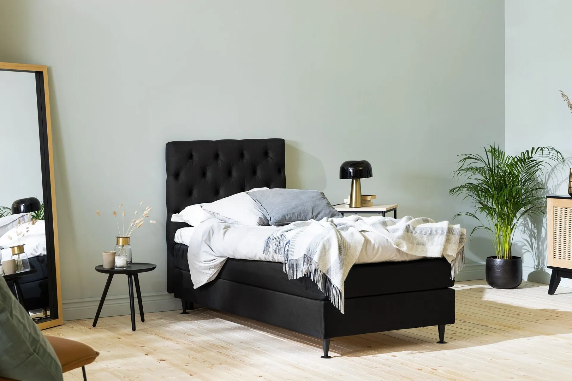 Drömvik Kontinentalsenger-Ella kontinentalseng 90x200cm Svart