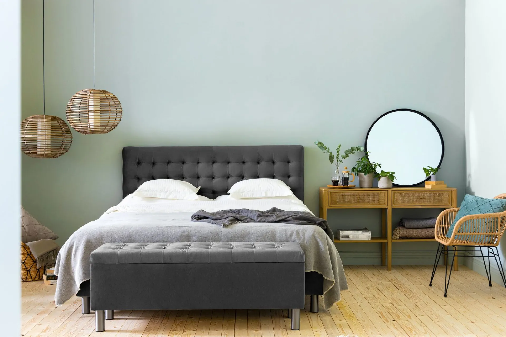 Ella Sengekiste 140cm Rutete