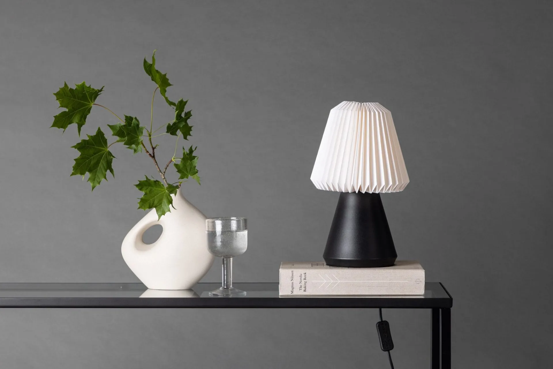 Venture Home Nattbordslampe|Bordlampe-Fjällen Bordlampe Svart