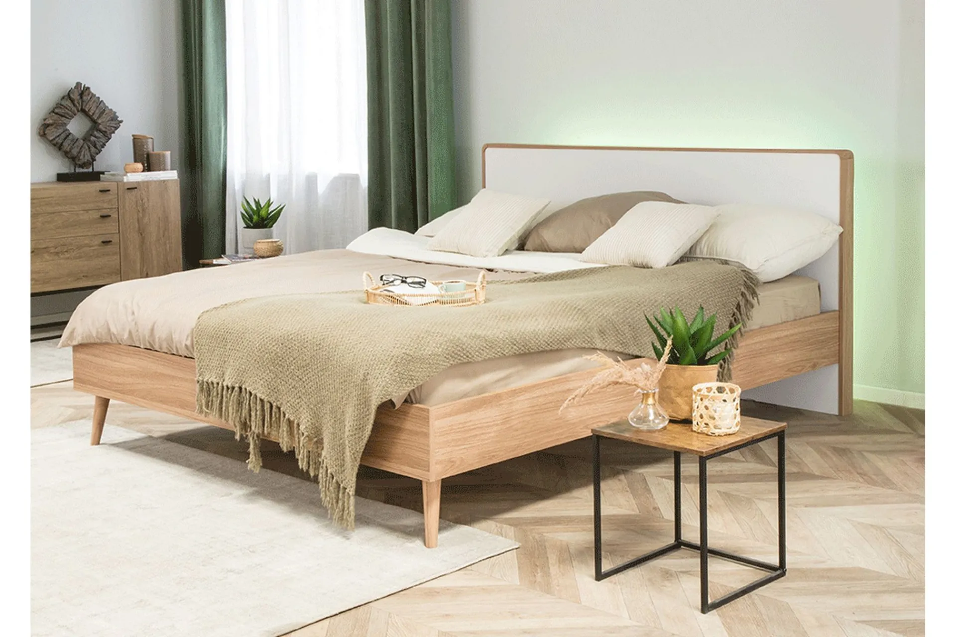 Sengeramme & Sengestamme-Furbish Kontinentalseng med LED 160x200 Tre/Natur