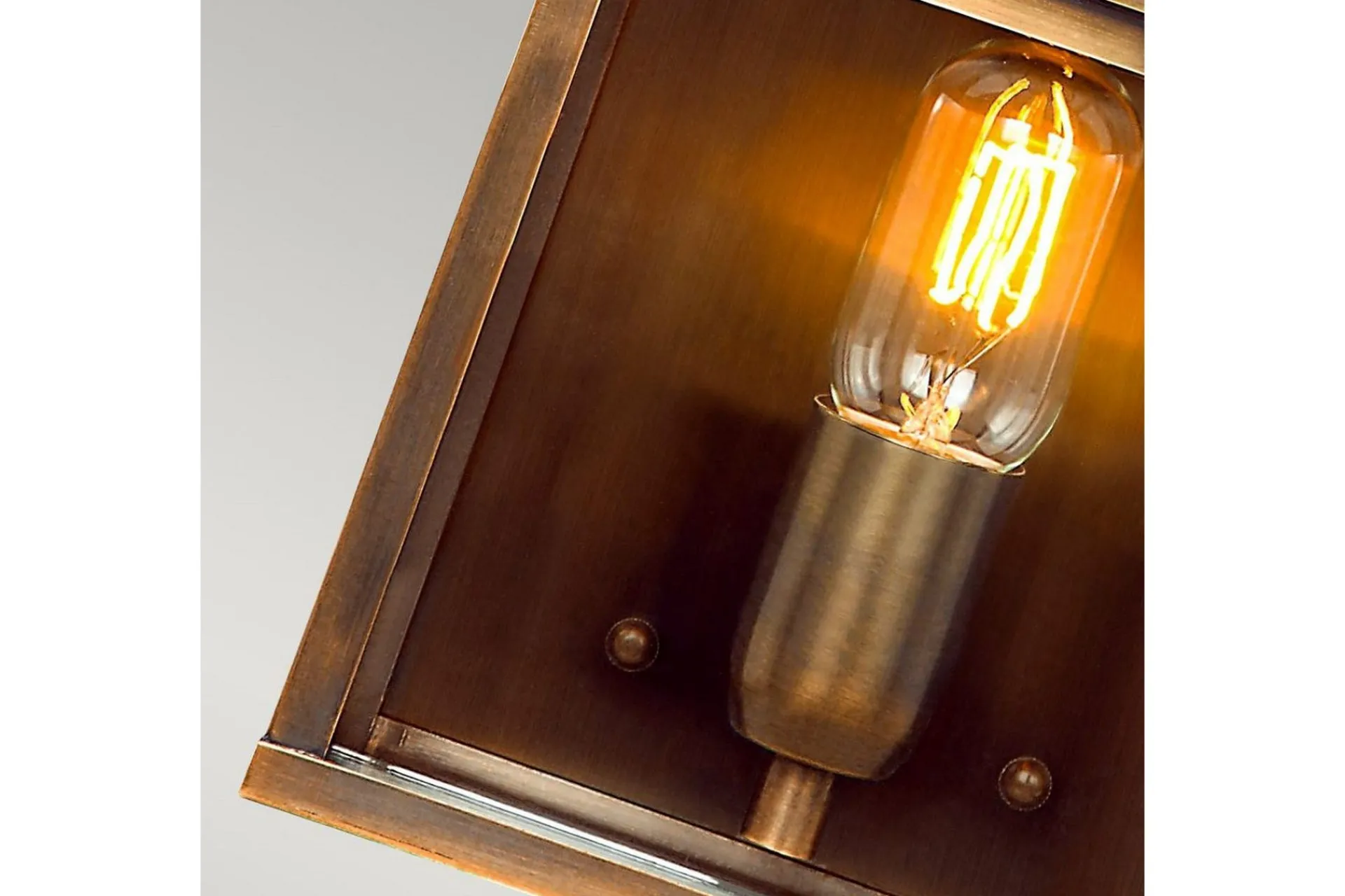 Entré|Fasadebelysning-Gammel Bailey Elstead Lighting Utendørs Vegglampe Messing