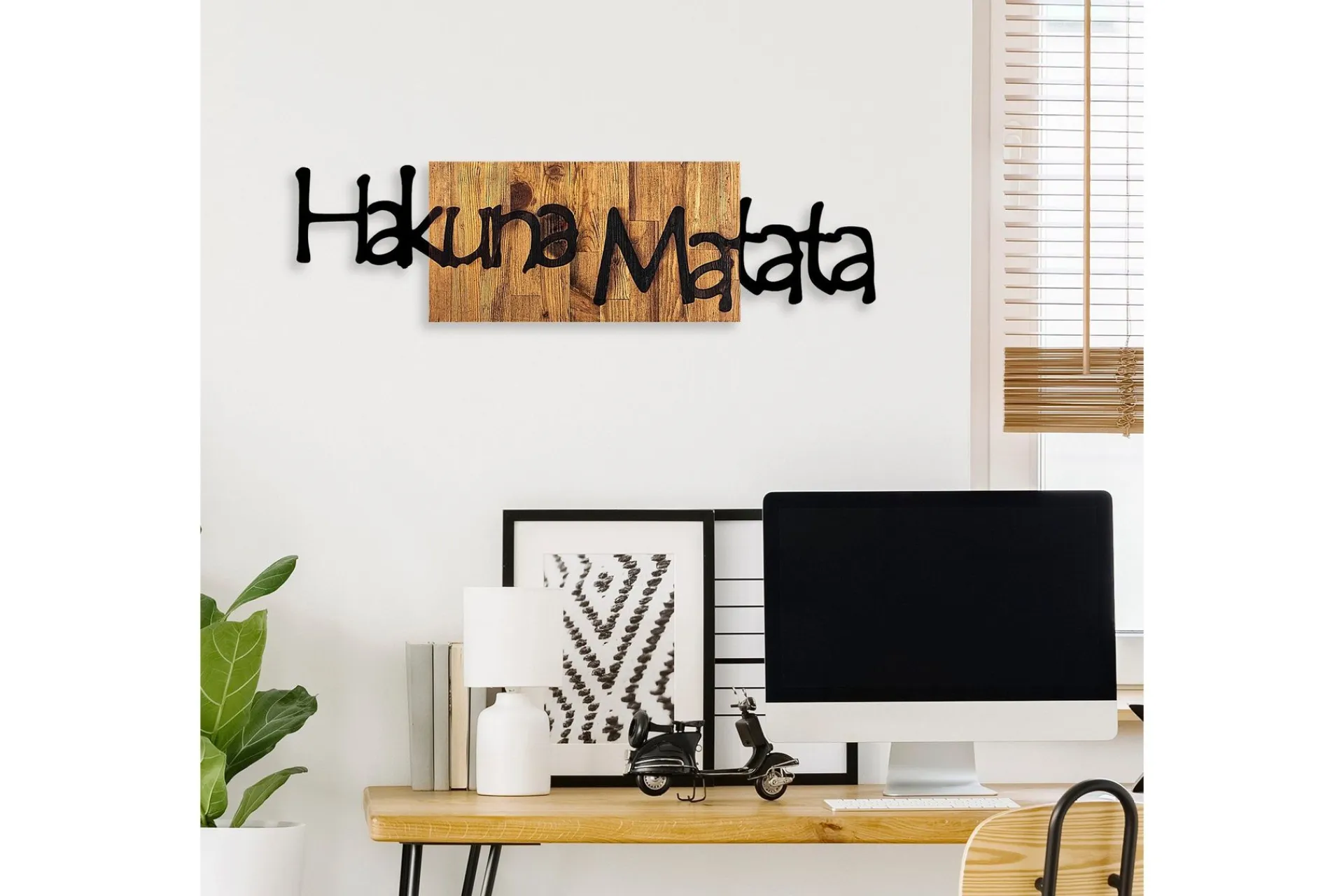 Skilt-Hakuna Matata 4 Veggdekor Lys Valnøtt,Svart