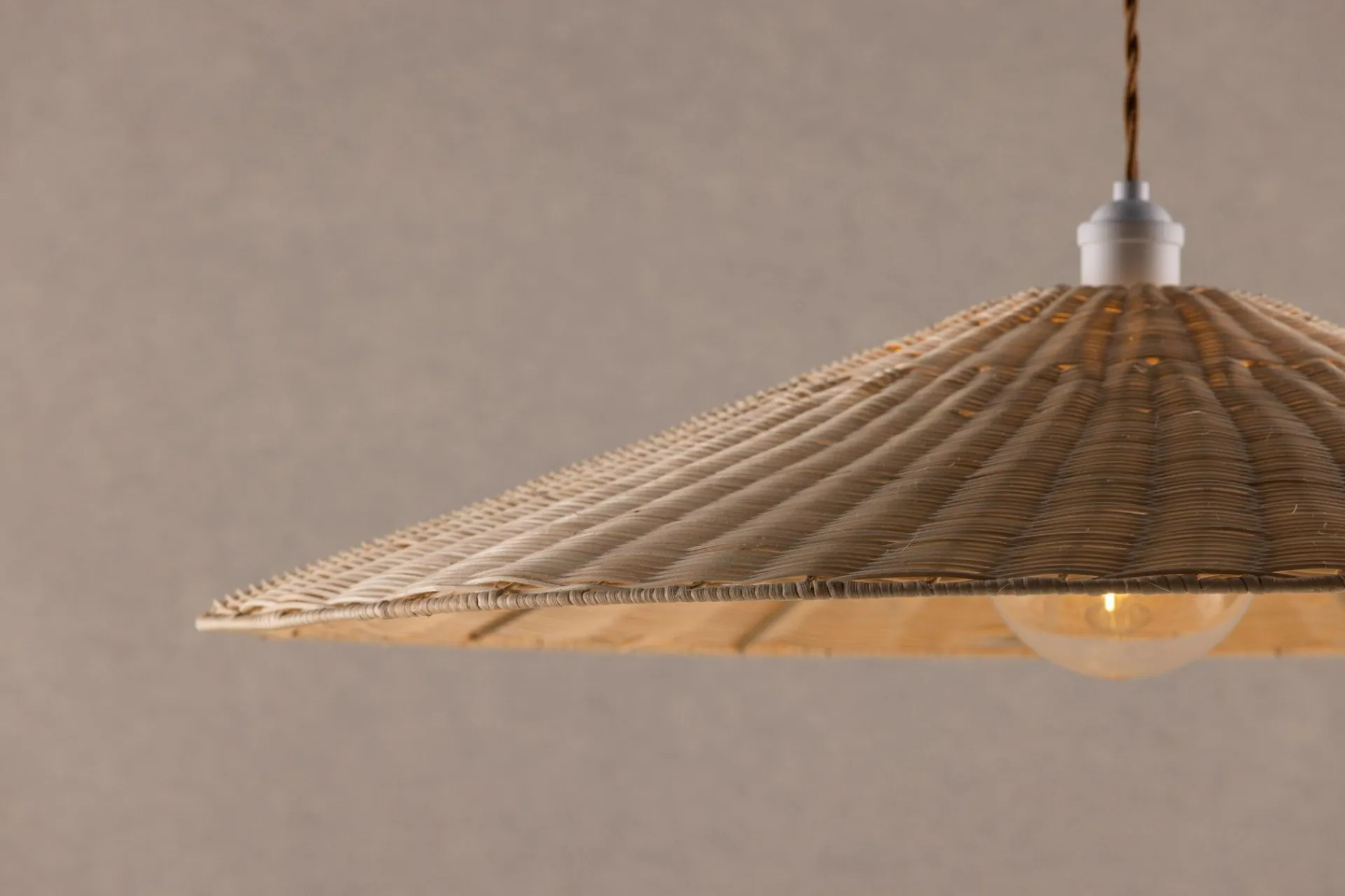 VIND Herrestad Pendellampe 16 cm