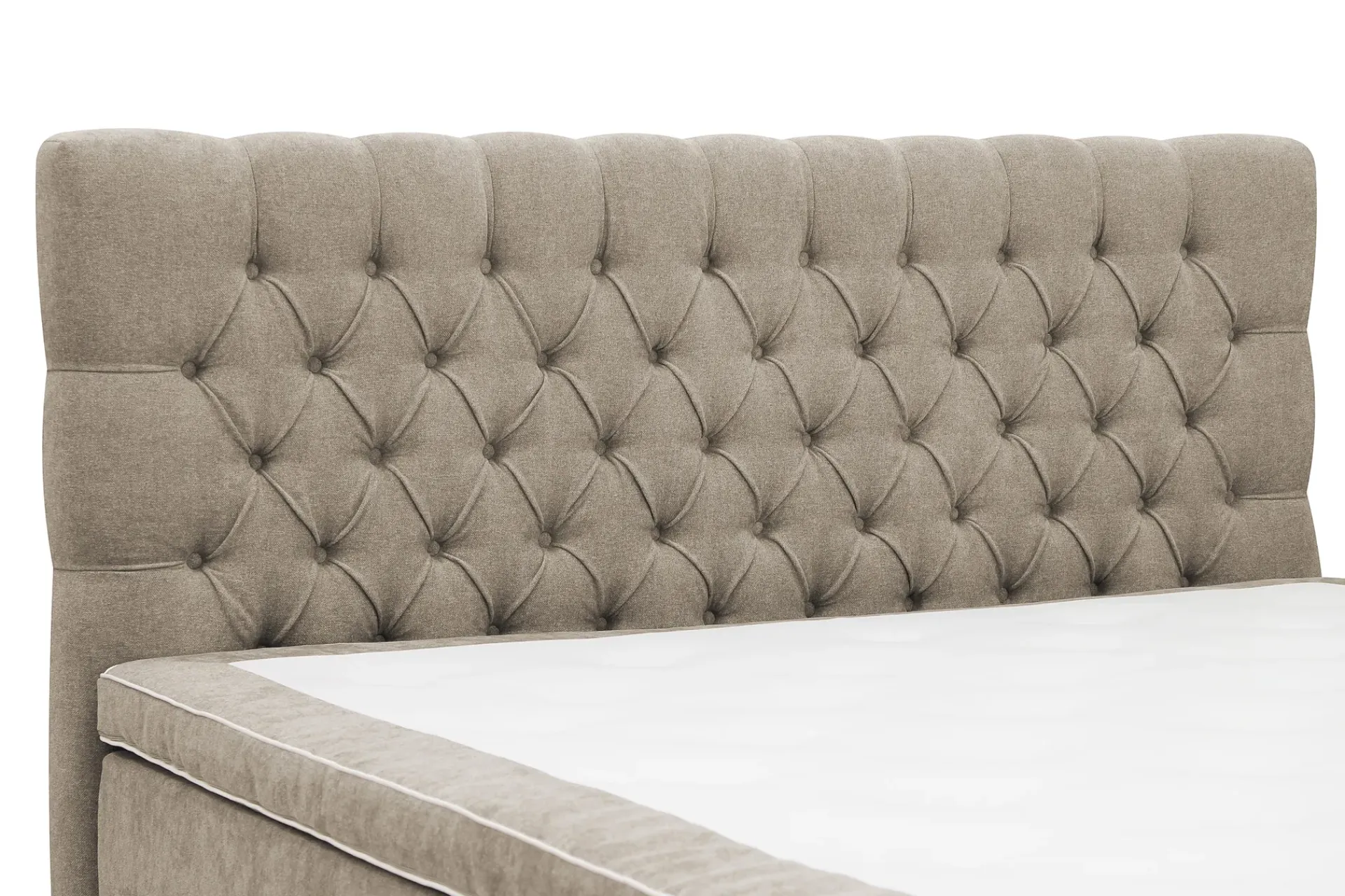 Berg & Strand Kontinentalsenger|Komplett Sengepakke-Hilton Lyx komplett sengpakke 180x200 cm kontinentalseng med knappepolstret sengegavl i chenille Brun