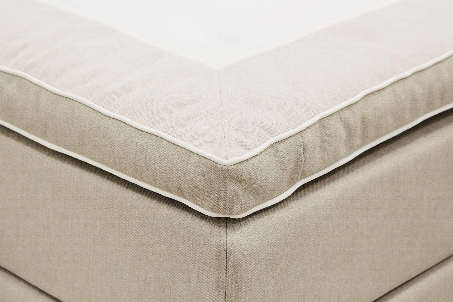 Bedly Kontinentalsenger|Komplett Sengepakke-Hilton Plus Komplett Sengepakke 180x200 cm Beige