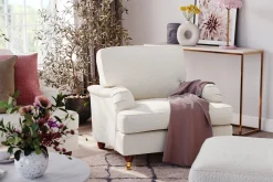 Bloomington 2 Seter Sofa-Howard Lyx 2-seters Sofa i Bouclé Hvit
