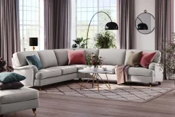 Bloomington Hjørnesofa-Howard Lyx 6-seters Venstrevendt L-formet Hjørnesofa i Stoff Lysegrå