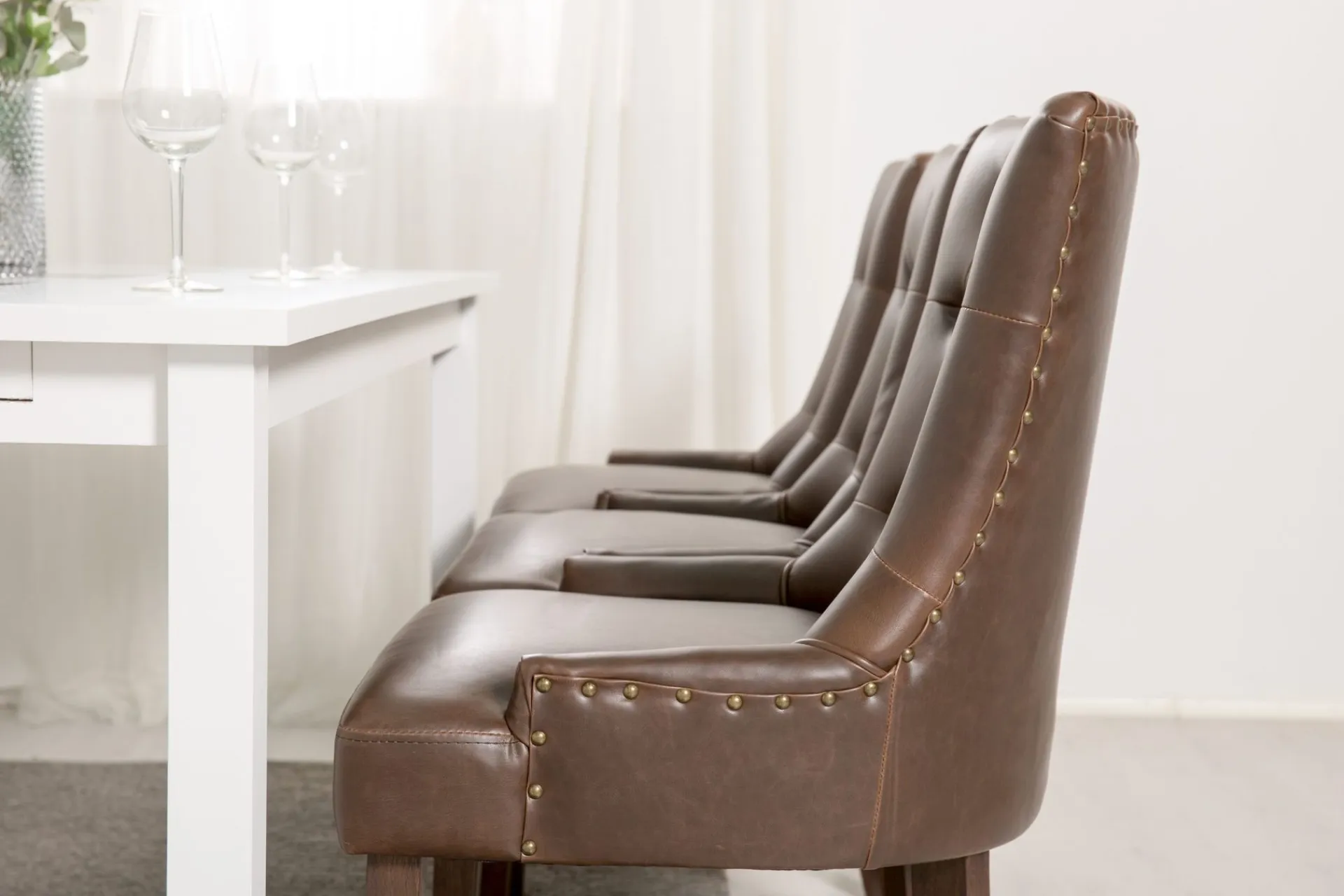 Basic Home Jasmin Spisegruppe 180 cm med 6 Tuva Lenestol