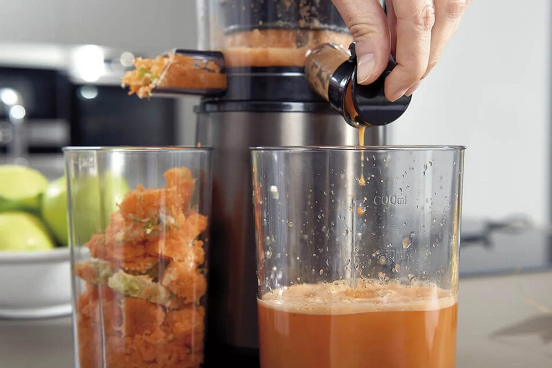 Black+Decker Produkter For Å Varme & Koke|Kjøkkenutstyr-Juicepresse Slow Juicer BXJE200E Børstet Rustfritt Stål Grey