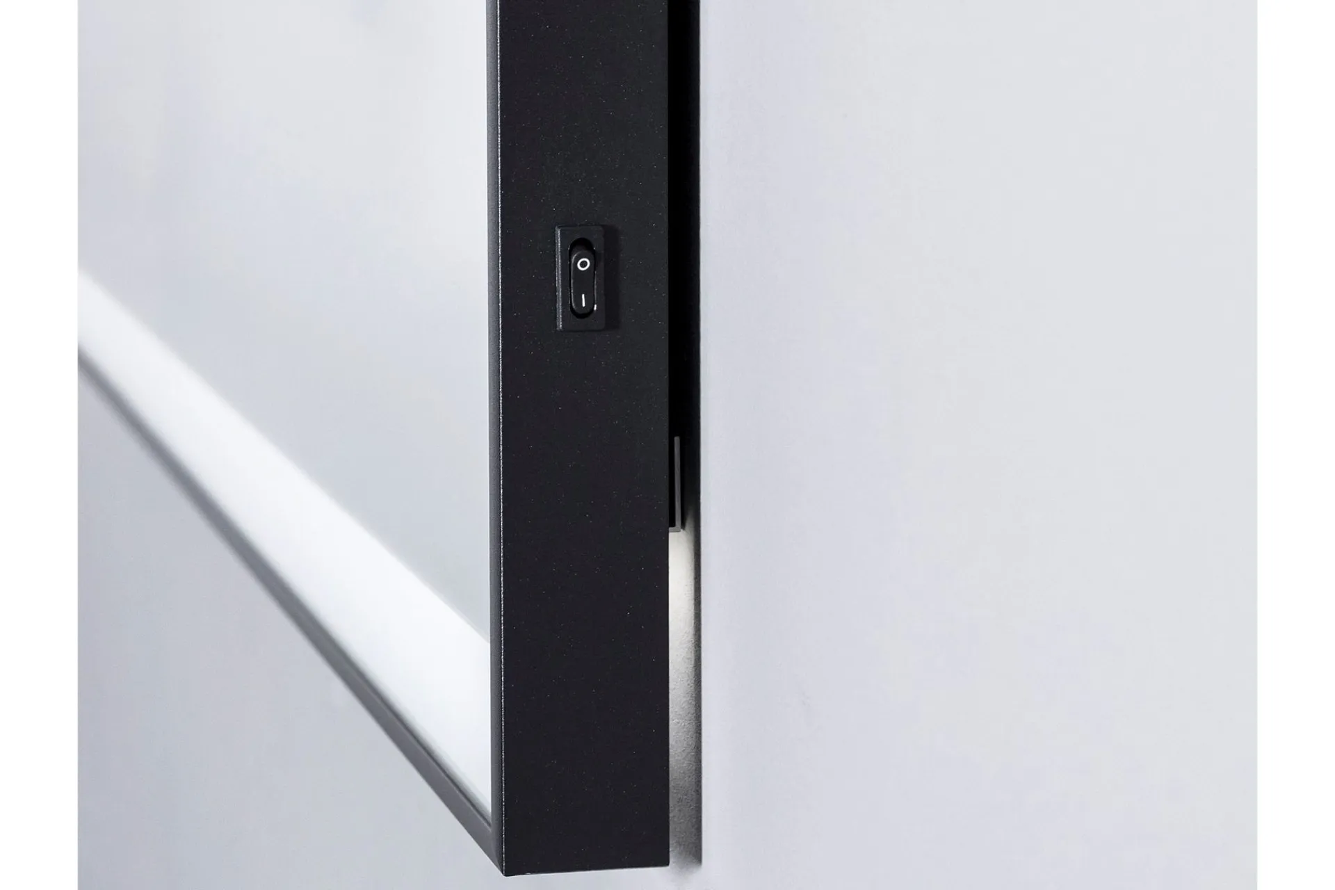 Knutby Baderomsspeil 70 cm LED-Lys