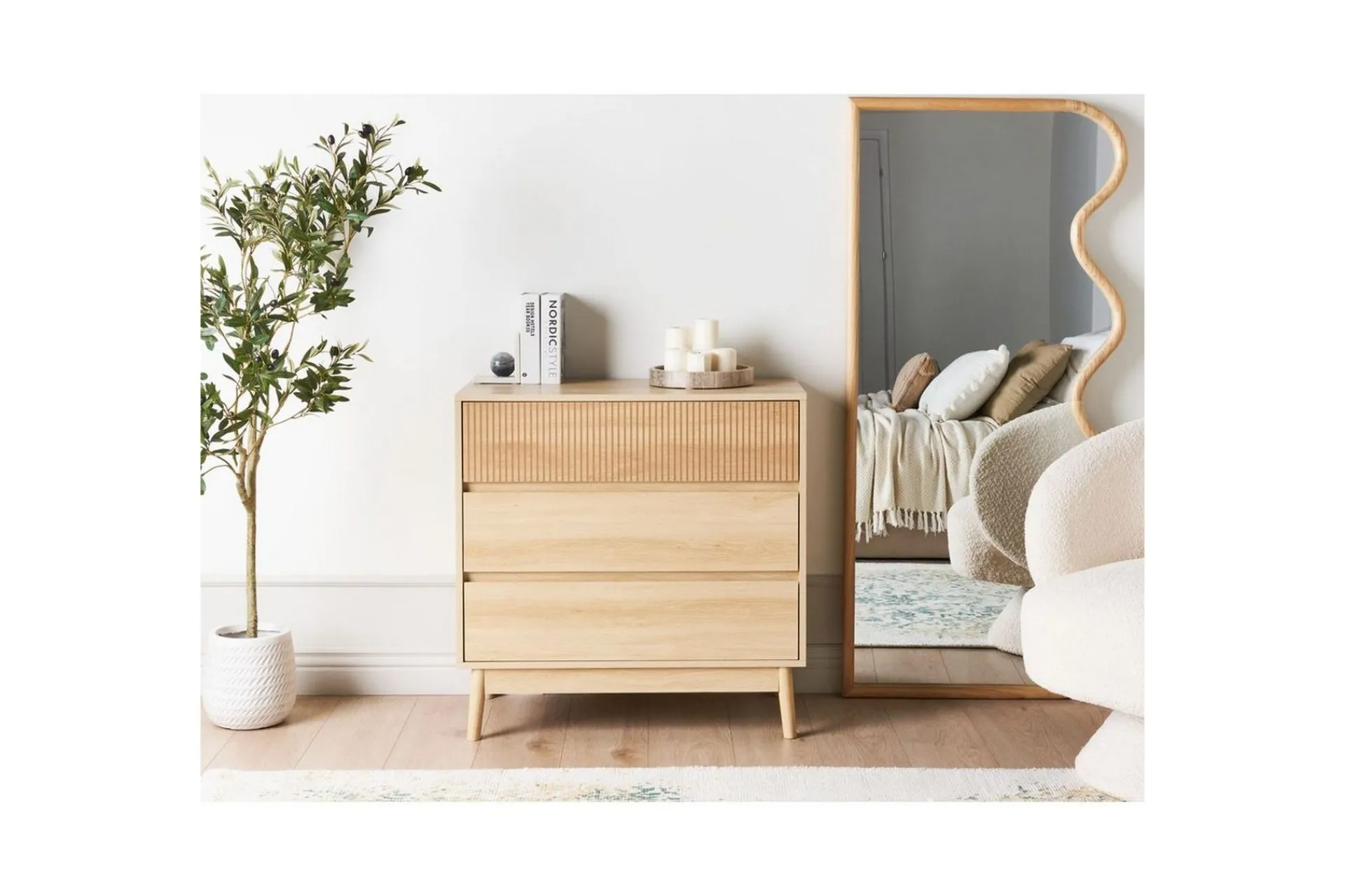 Kommode|Entrekommode-Kommode Wales Lysfarget tre