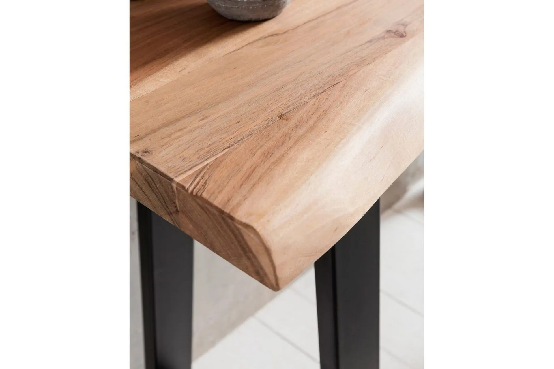 Wohnling Gangbord|Avlastningsbord-Konsollbord Gaya heltre landlig stil med trekantet kant Svart,Natur
