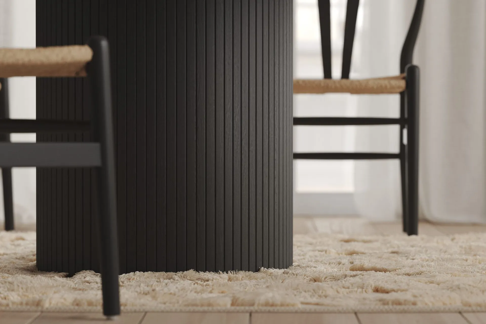 Bark Spisebord & Kjøkkenbord|Sminkebord & Toalettbord-Kopparbo Rundt Spisebord 130 cm Utvidbart med tilleggsplate Svart