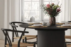 Bark Spisebord & Kjøkkenbord|Sminkebord & Toalettbord-Kopparbo Rundt Spisebord 130 cm Utvidbart med tilleggsplate Svart