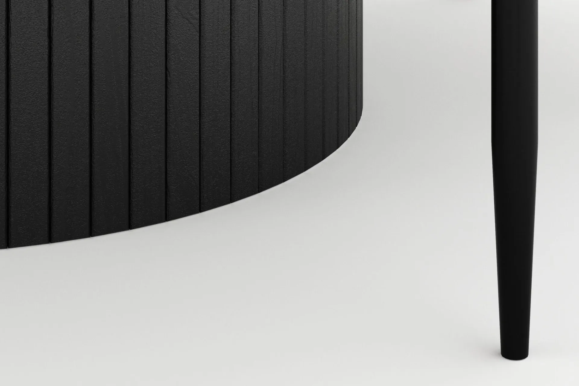 Bark Spisegrupper-Kopparbo Rundt Stort Spisebord 180 cm med 4 Sawako Stoler Svart