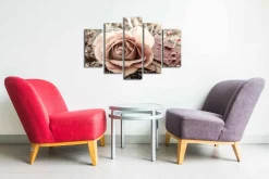 Lerretsbilde i 5 deler 82x50 cm - Vakker rose i myke toner med en bok og dekorative perler i bakgrunnen