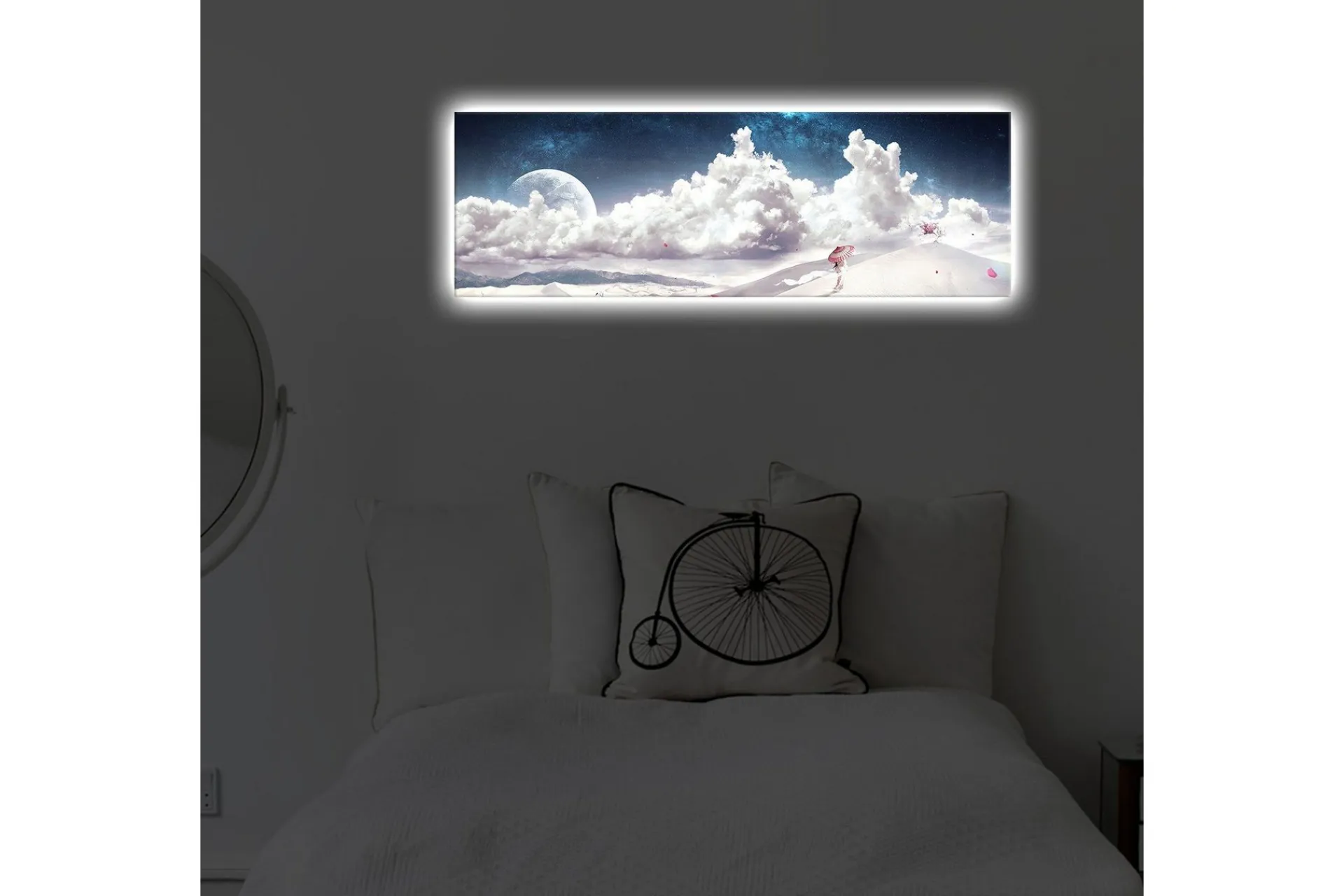 Lerretsbilder|Lerretsbilder-Lerretsbilde med LED-belysning 30x90 cm - Drømmeaktig landskap med en enslig figur som bærer en paraply i et snødekt miljø under en stjerneklar himmel Flerfärgad