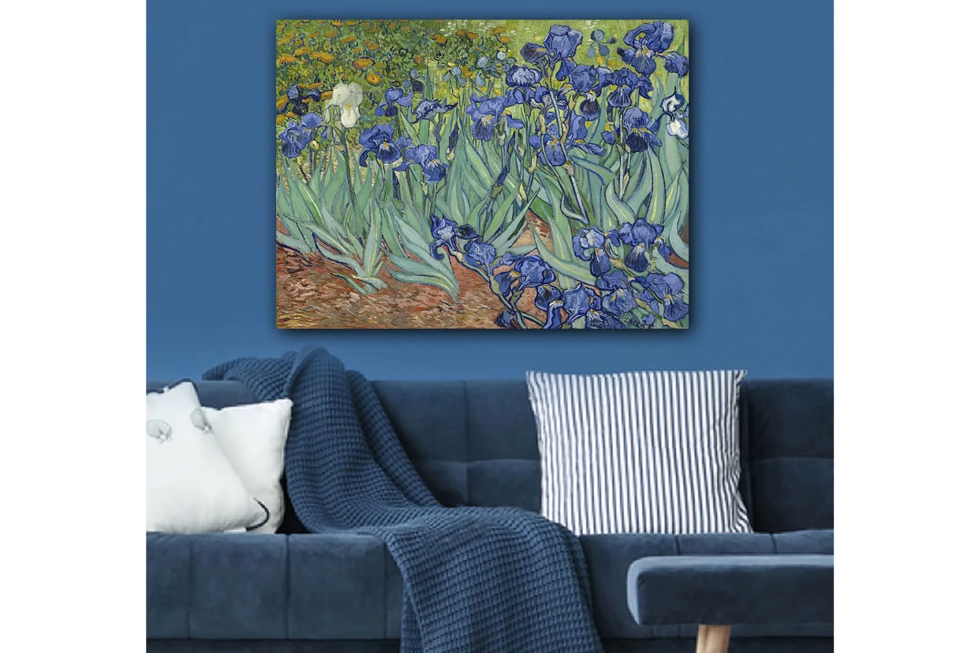 Lerretsbilder|Lerretsbilder-Lerretsbilde 70x100 cm - Fargerik samling av irisblomster i forskjellige blånyanser Flerfärgad