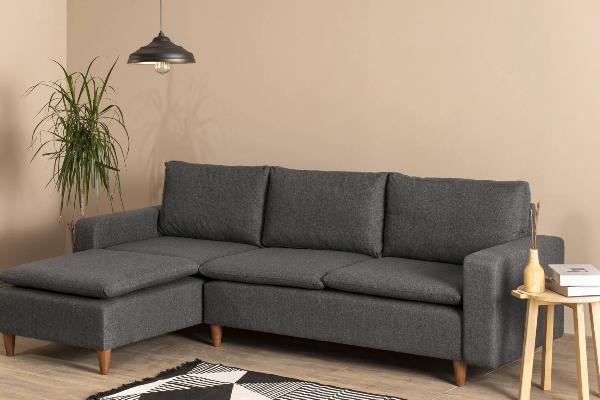 Sofa Med Sjeselong-Lungo Sofa med Sjeselong 4-seter Mørkegrå
