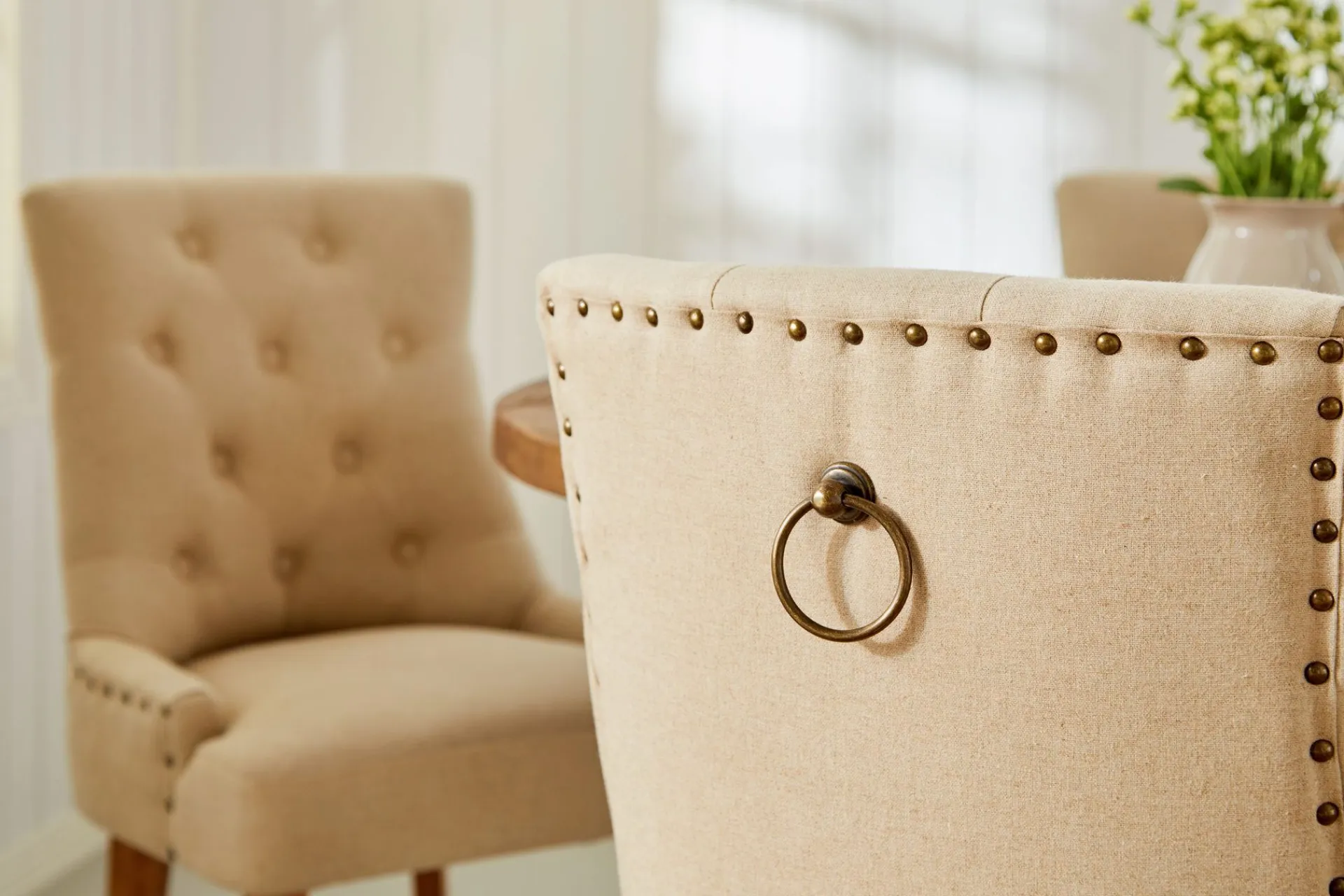 Bloomington Spisegrupper-Lyon Spisegruppe Rund med 4 Viktoria Lenestoler Beige