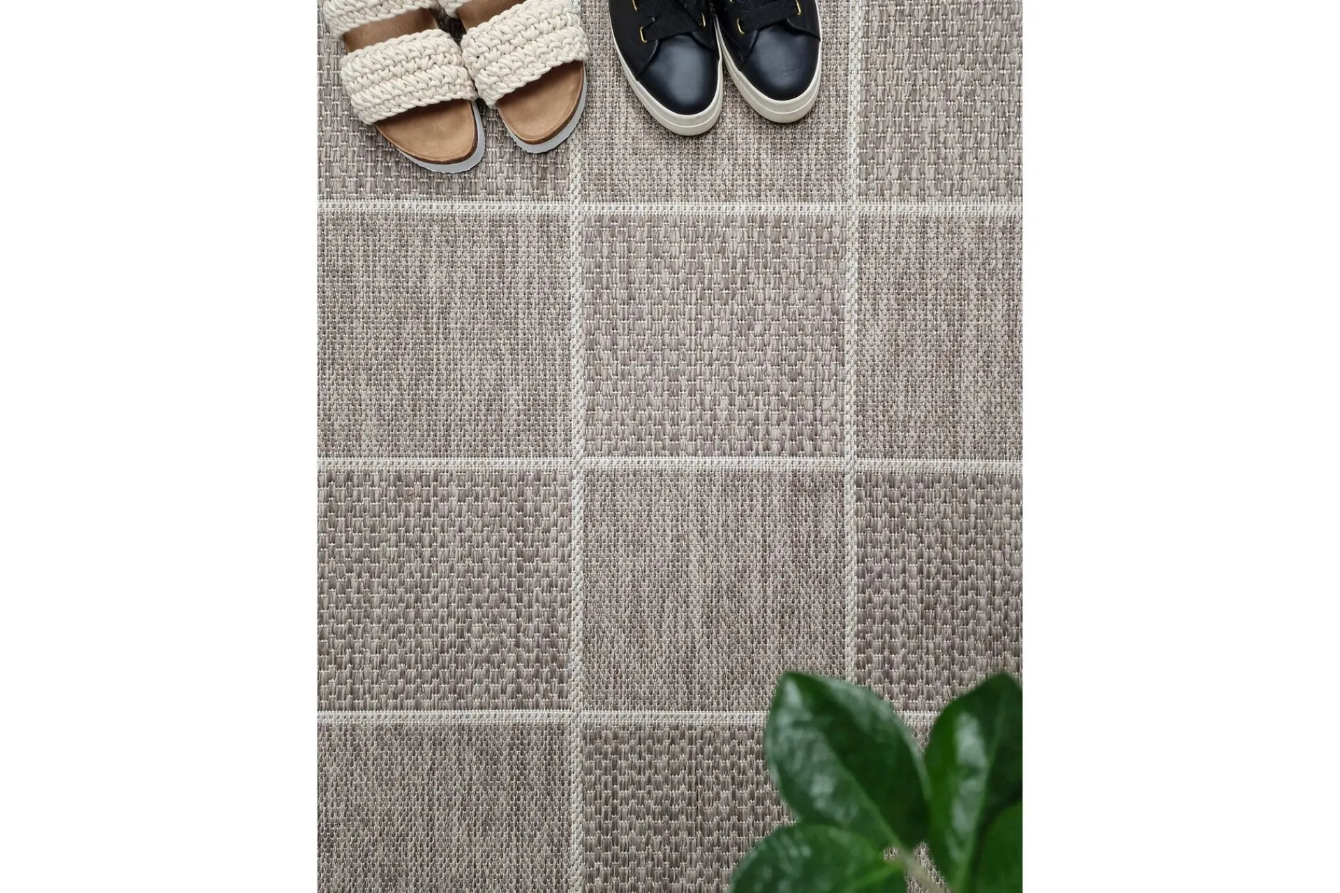 KM Home Madrid Flatvevd Matte 200x285 cm