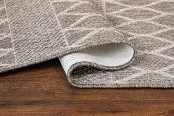 KM Home Madrid Flatvevd Matte 133x190 cm