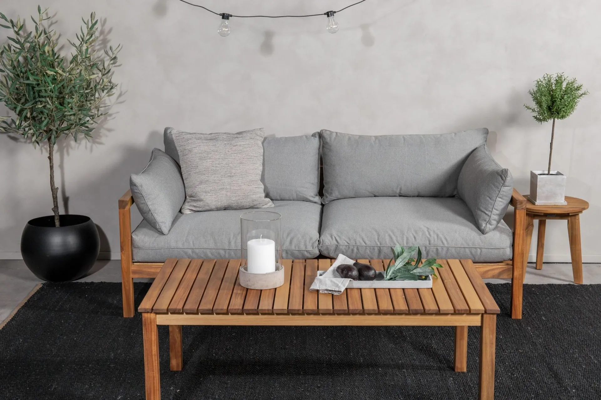 Venture Home Marion Sofa