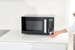 Black+Decker Produkter For Å Varme & Koke|Juicepresser & Juicemaskin-Mikrobølgeovn Digital 900W 23L Svart