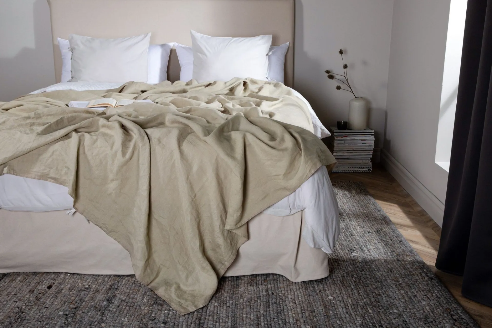 Venture Home Milo Sengeteppe 150x250 cm