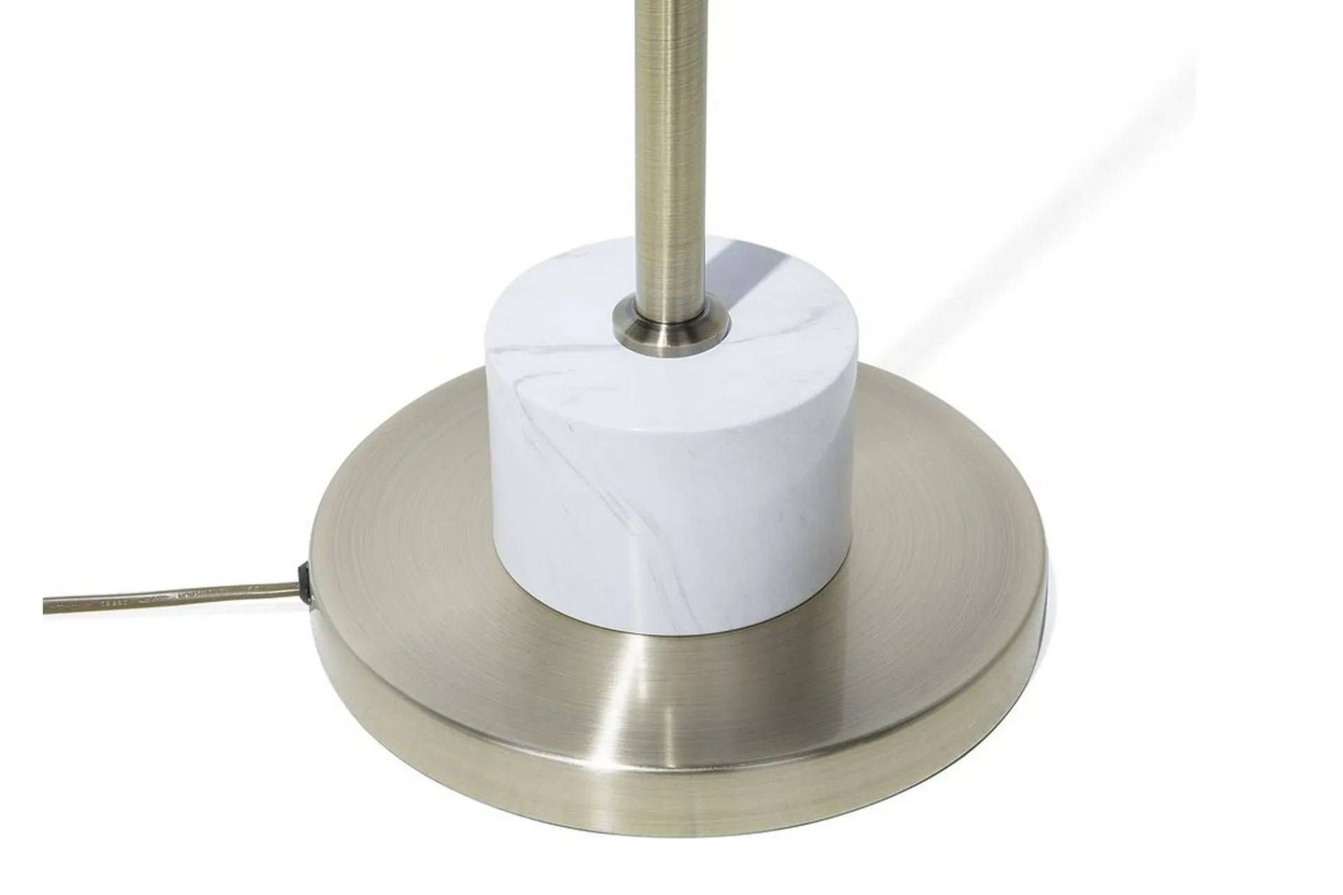 Stuelampe|Soveromslampe-Mooni Gulvlampe 160 cm Messing