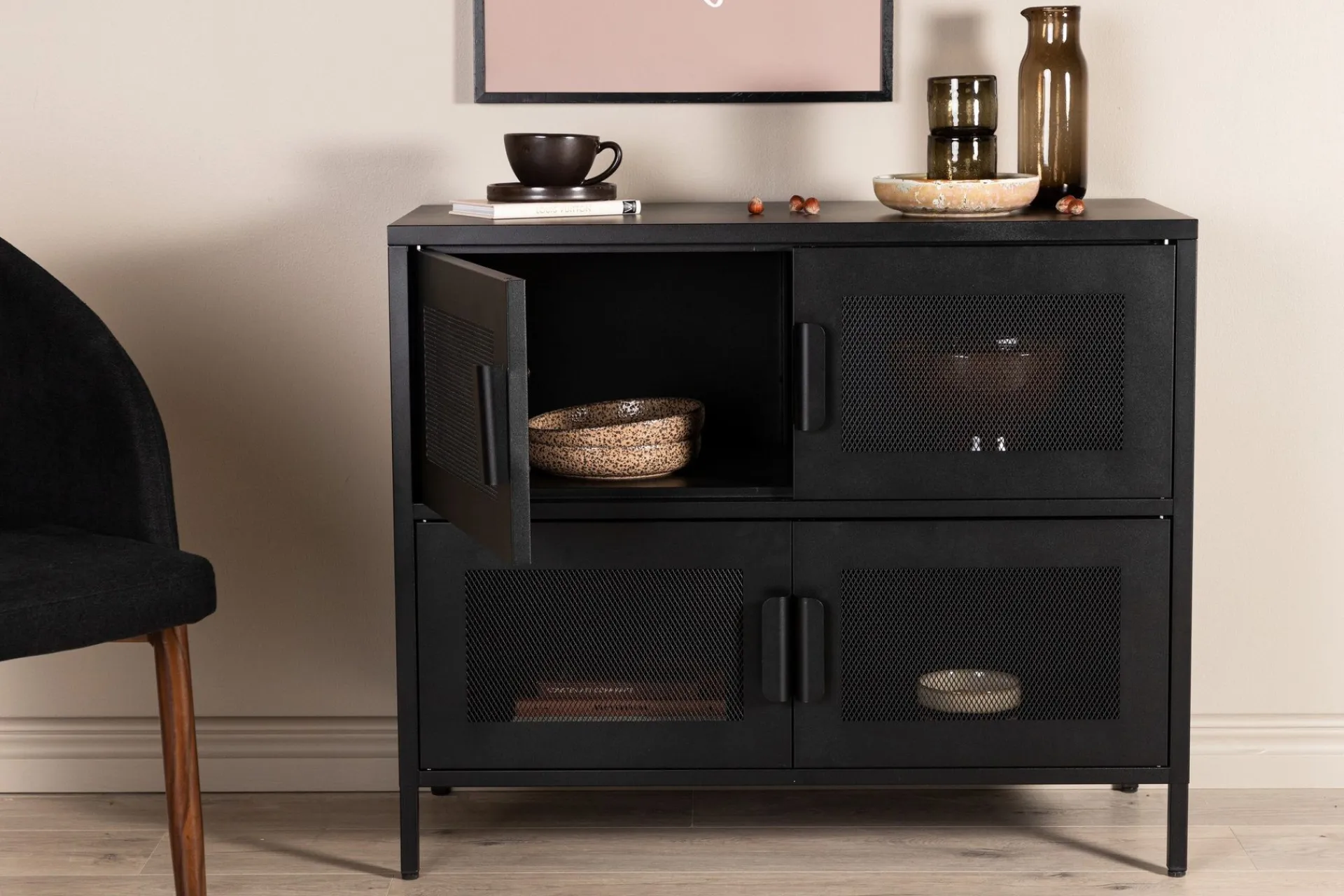 Venture Home Nett Skapkommode 90x40x75 cm