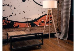 Nitra Gulvlampe 142 cm