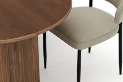 Bark Spisegrupper-Noira Ovalt Spisebord 220 cm med 6 Sawako Stoler Brun