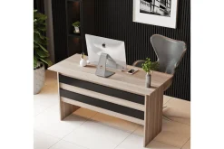 Okani Skrivebord 140 cm med fotskammel