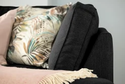 Scandinavian Choice Sofa Med Sjeselong-Optus 3-seters Vendbar L-formet Sjeselongsofa i Stoff Svart
