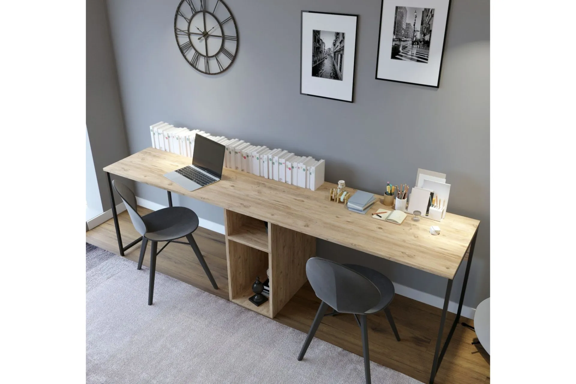 Pellafol Skrivebord 140 cm med Oppbevaringshyller